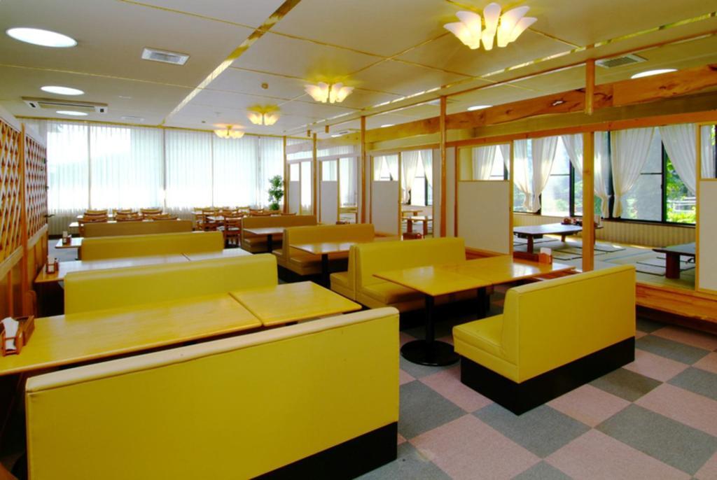 Ishiuchi Yungparunas Hotel Minamiuonuma Eksteriør billede